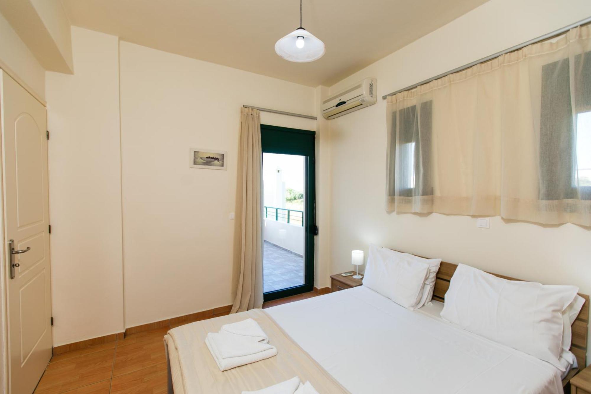 Villa Eleni Asprouliánoi Екстериор снимка