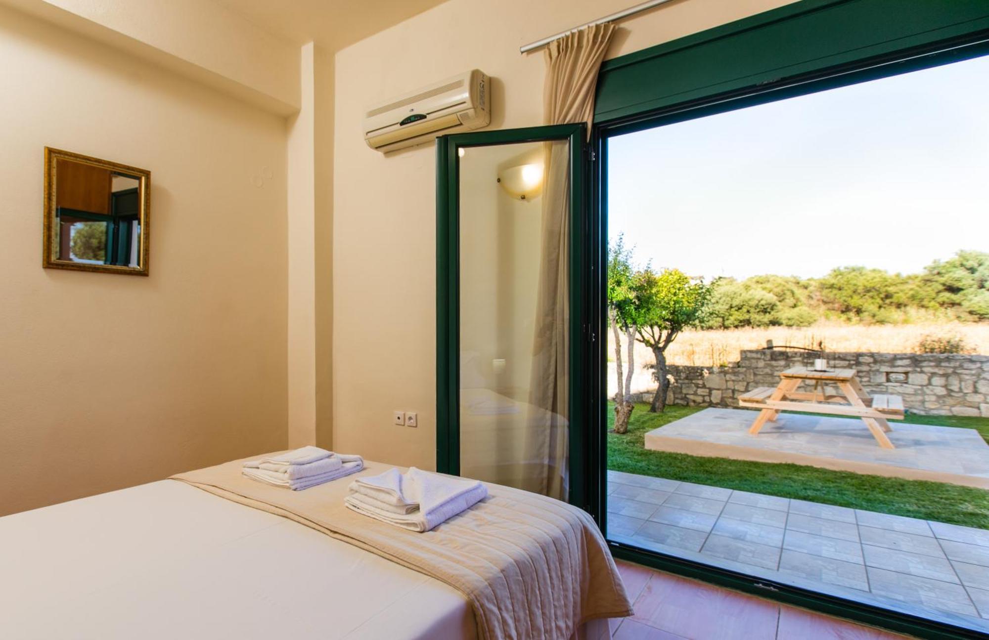 Villa Eleni Asprouliánoi Екстериор снимка
