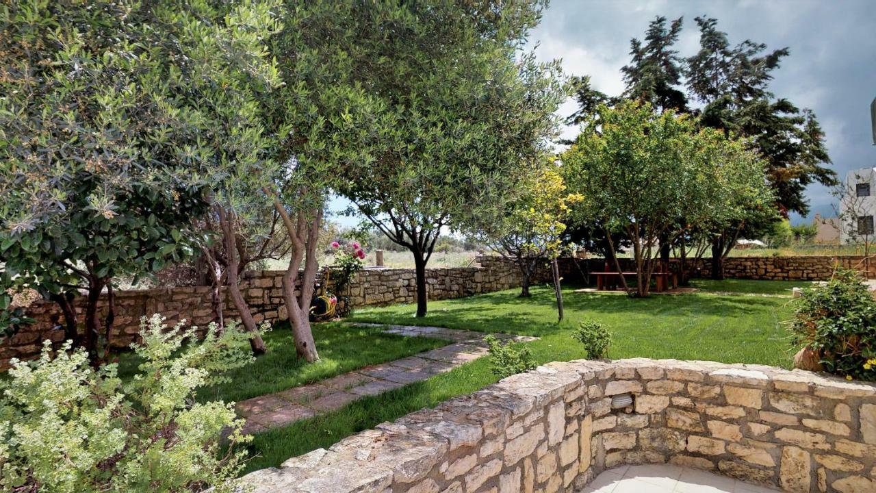 Villa Eleni Asprouliánoi Екстериор снимка