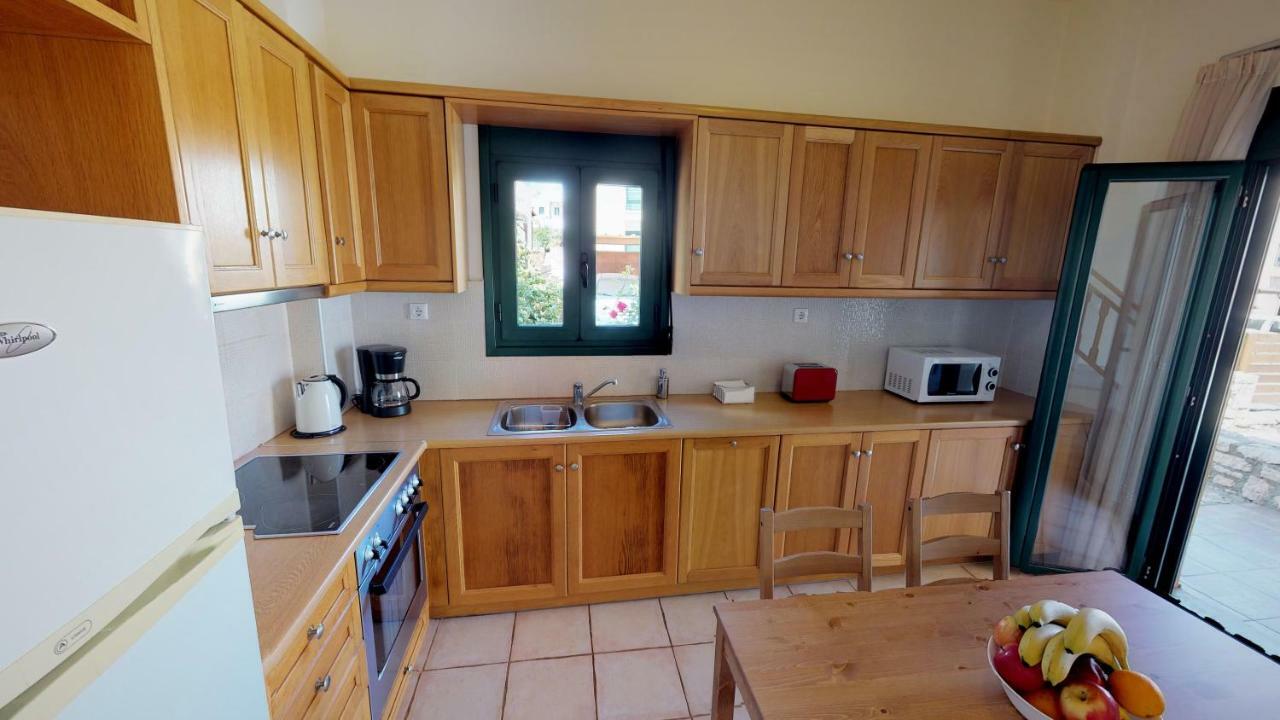 Villa Eleni Asprouliánoi Екстериор снимка