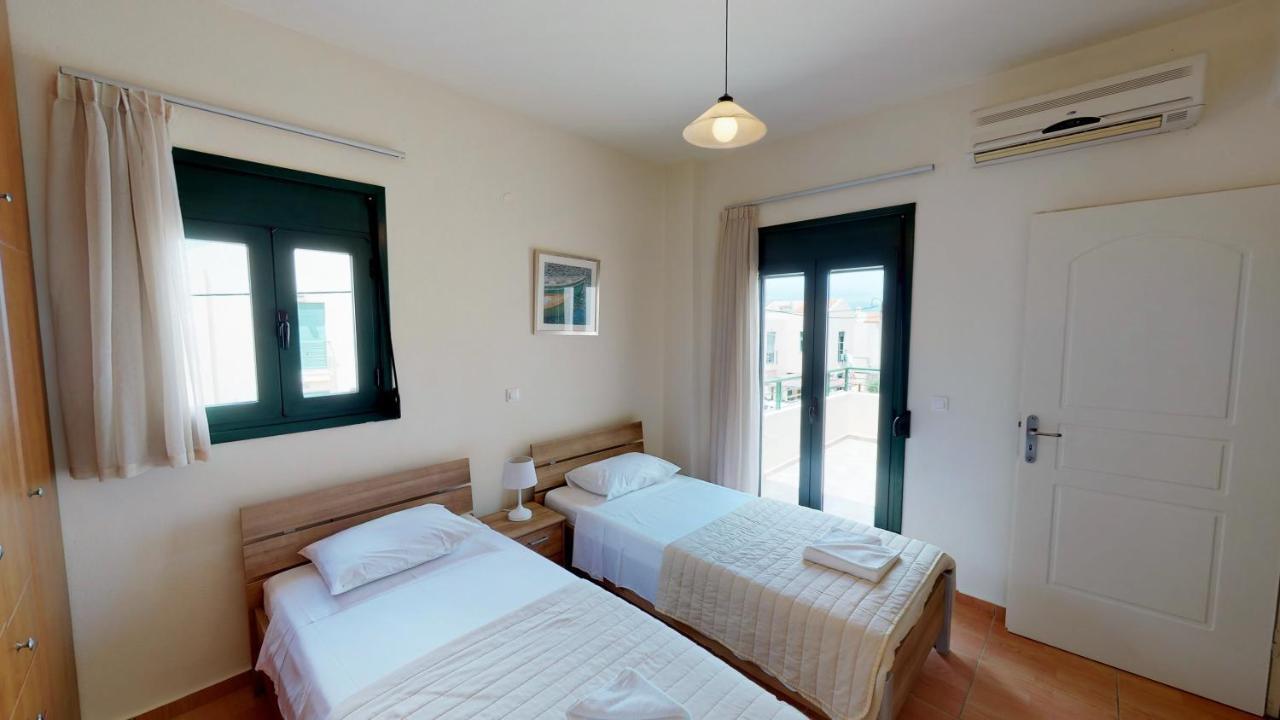 Villa Eleni Asprouliánoi Екстериор снимка